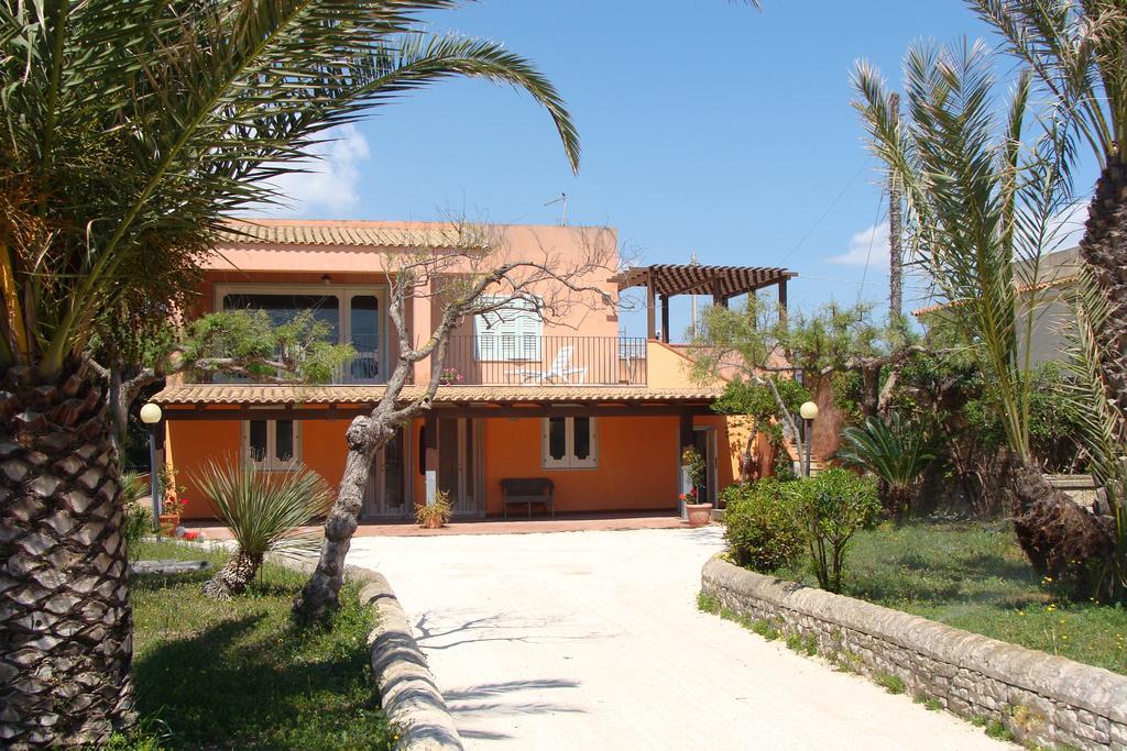 La Villa Rosa Al Mare Pozzallo Quarto foto